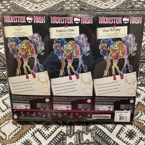Monster high coffin bean 3 pack twyla, Robecca steam, Venus McFlytrap rare HTF - Picture 9 of 14